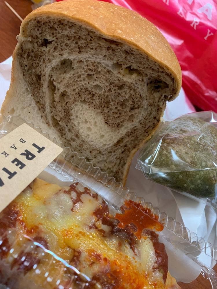 TRETASベーカリー