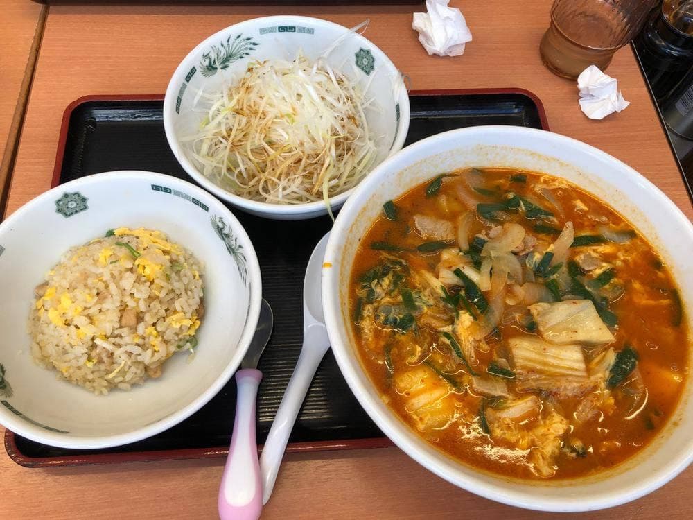 日高屋 四谷三丁目店