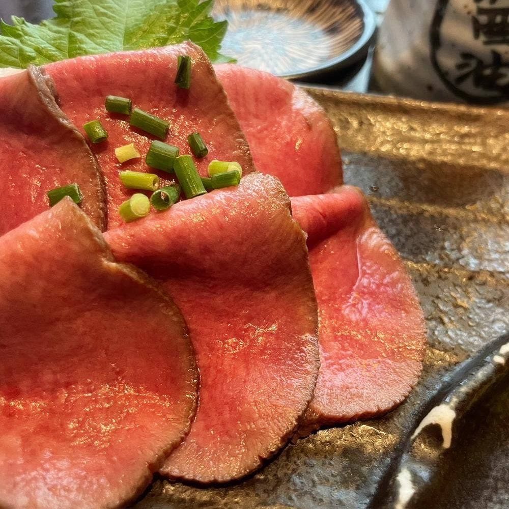 和牛・牛タン・地鶏炭火×個室創作料理 鶴龍 池袋総本店