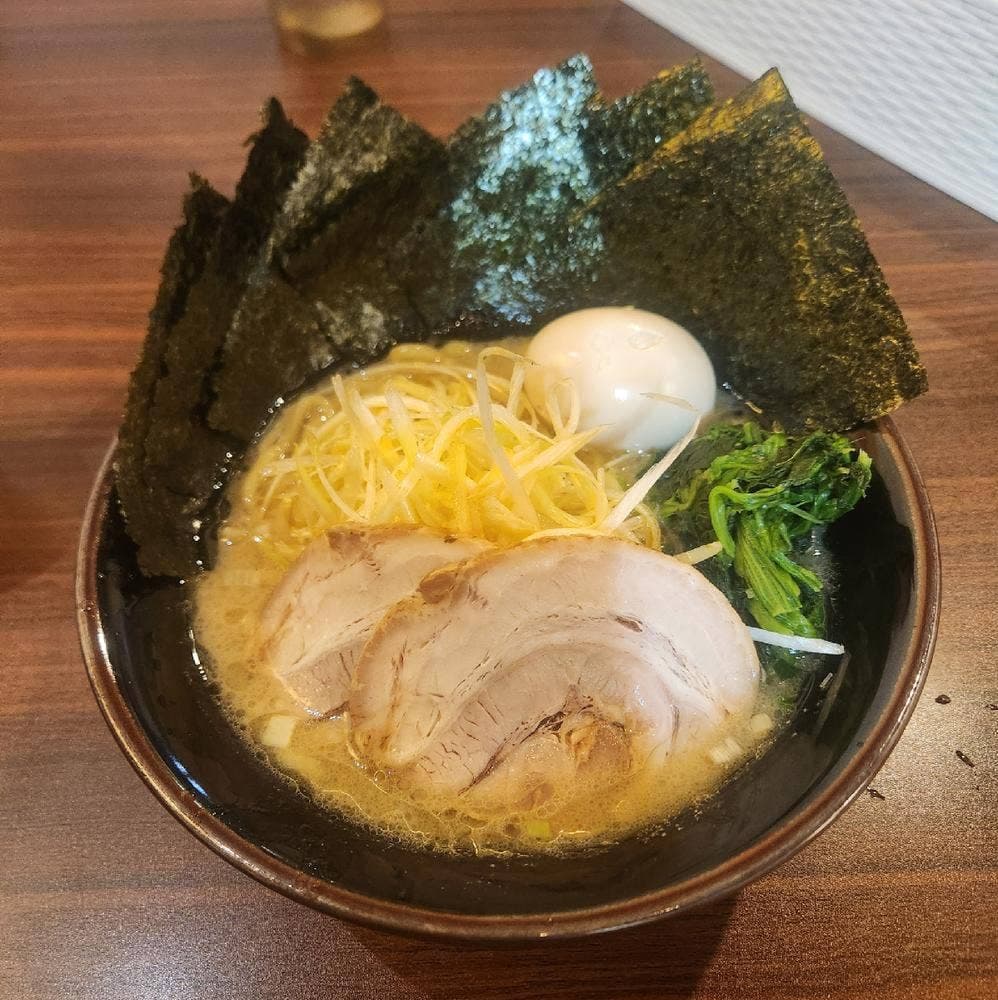 横浜家系ラーメン 龍神家