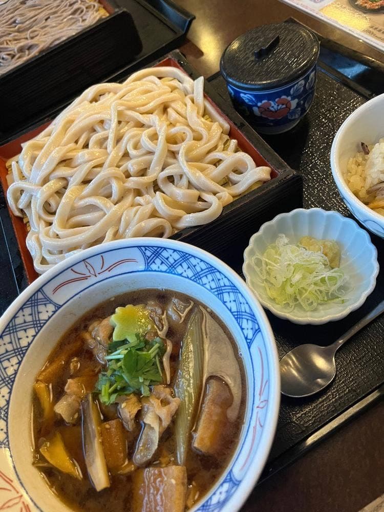 藍屋 静岡東千代田店