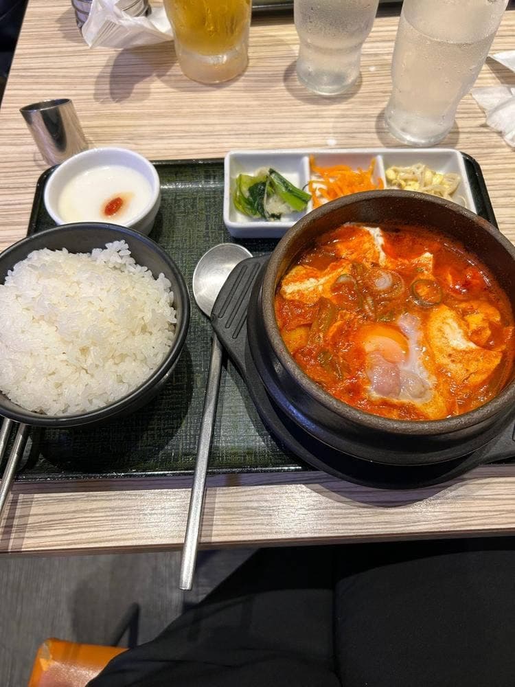 東京純豆腐 横浜東急スクエアビル店