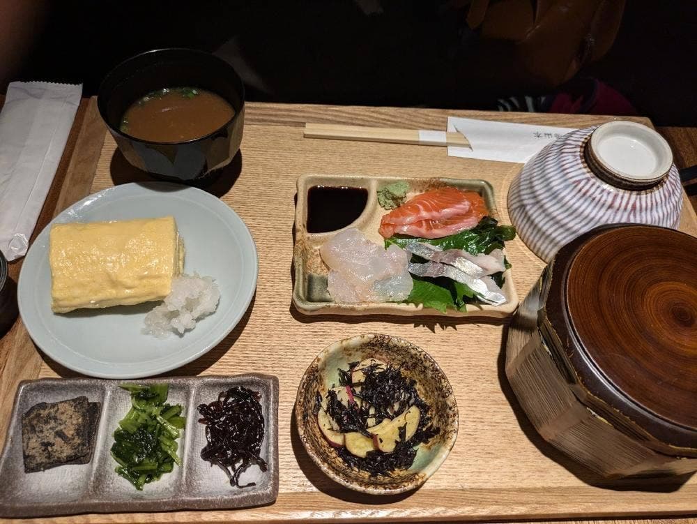 だし処 船場山本