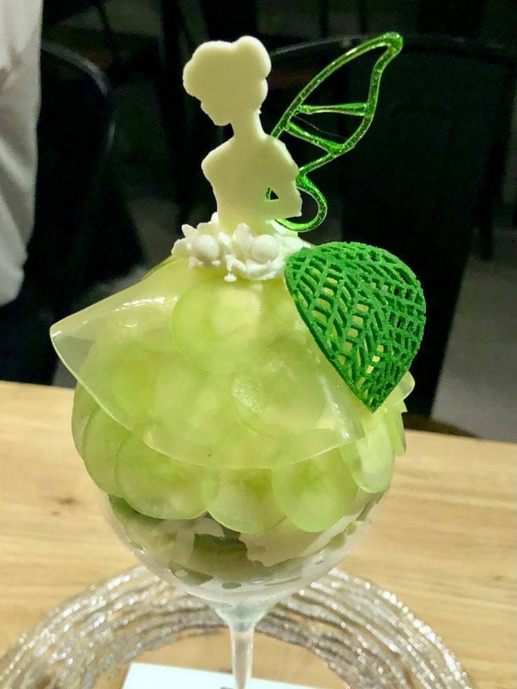 夜パフェ専門店 パフェテリア ベル