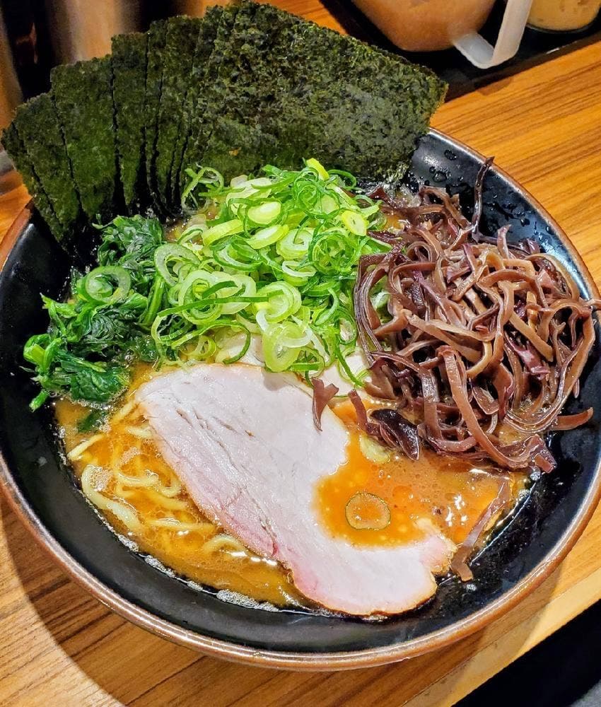 ラーメン 輝道家 野方本店