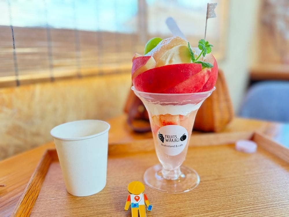 FRUITS WAKAGI fruitsstand&cafe