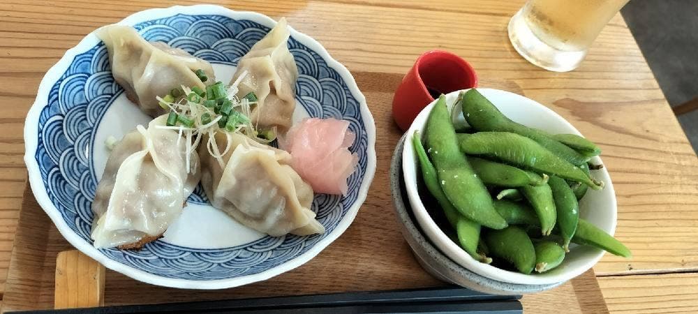 ニチョウメカフェ ニニギ