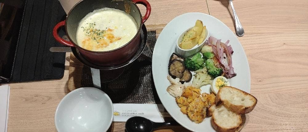 チーズ&ドリア スイーツ サンシャインアルパ店