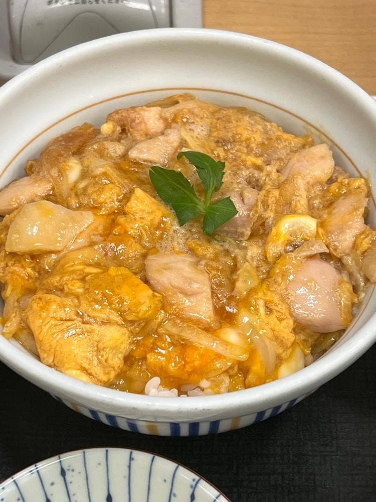 なか卯 四谷三丁目店