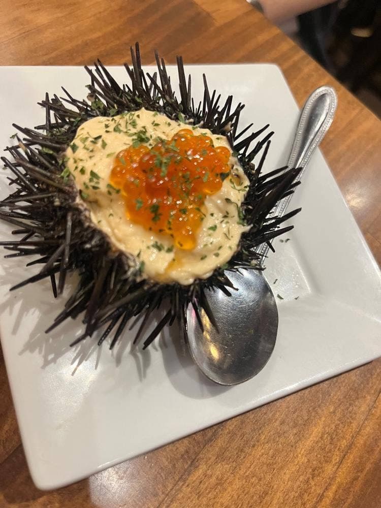 SEAFOOD STAND PACIOREK HANATARE