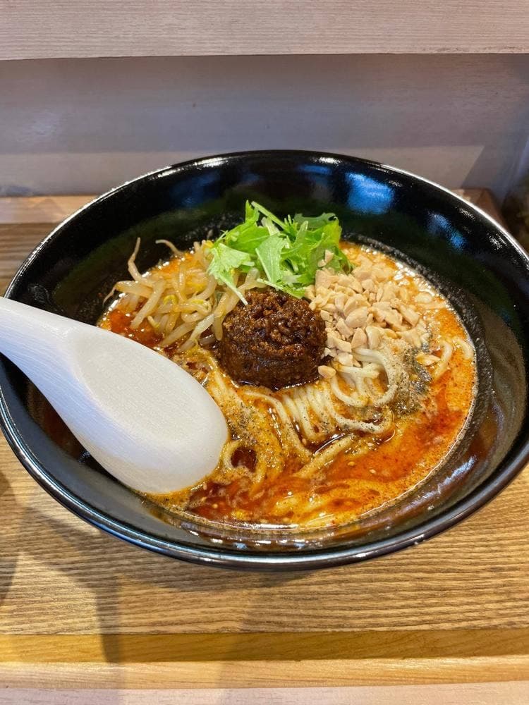 担々麺かんだ橋 本店