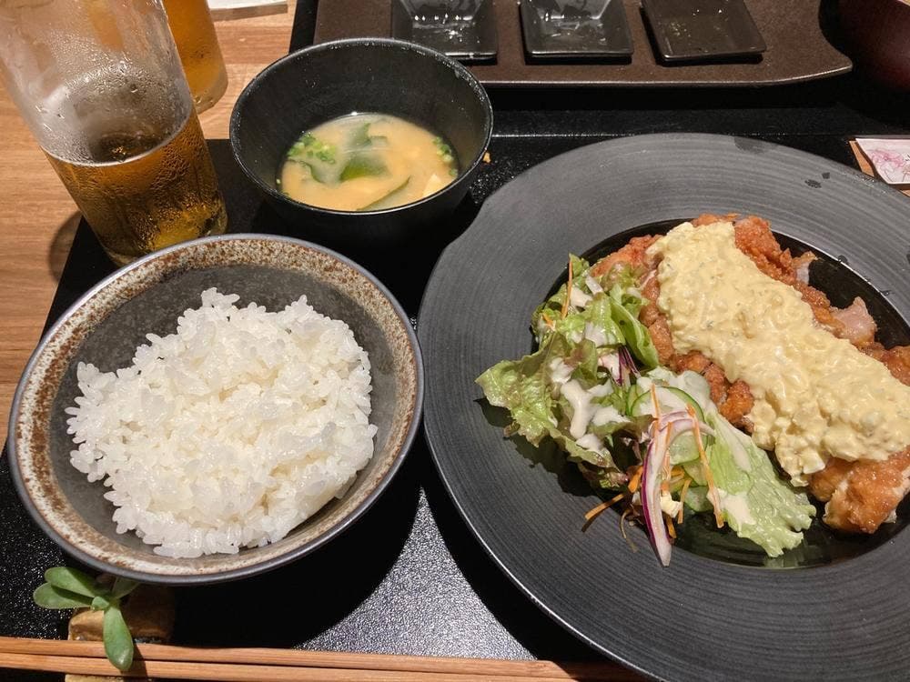 小料理 花一輪
