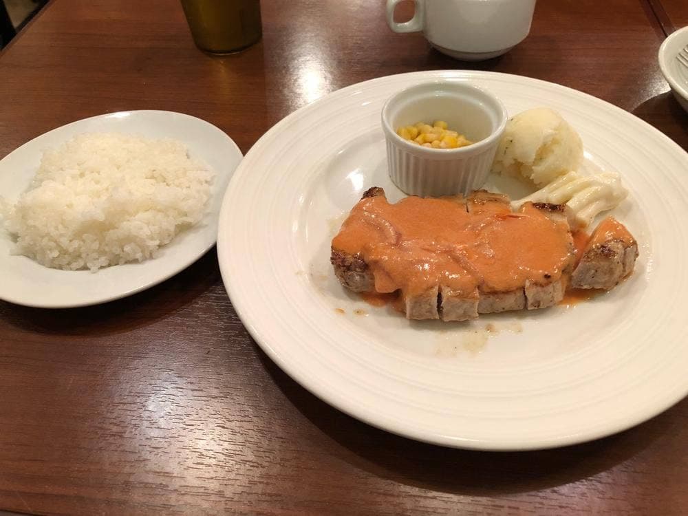 洋食バル マ・メゾン