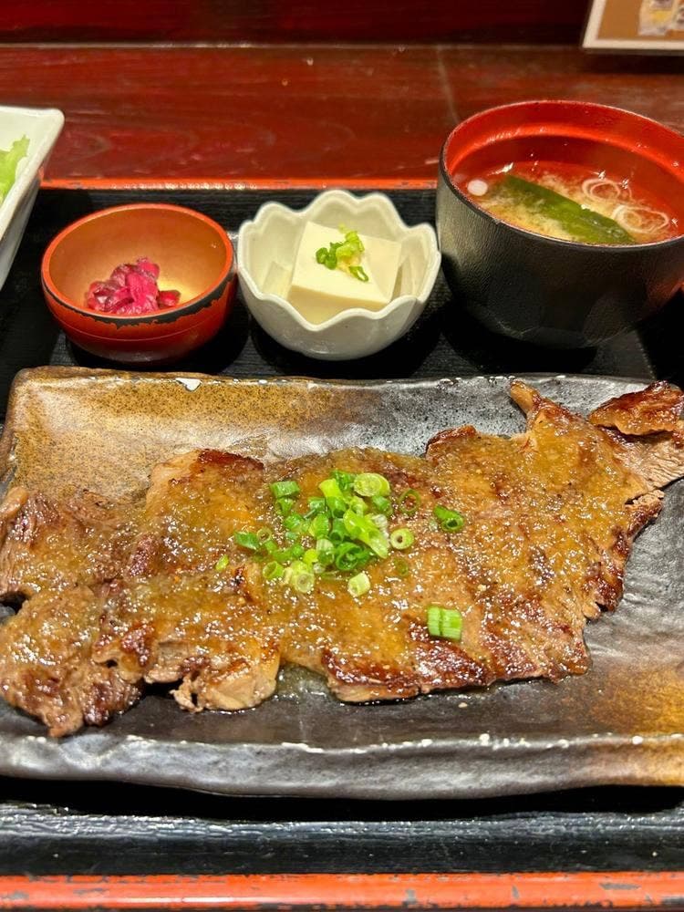 肉系居酒屋 肉十八番屋 赤坂店