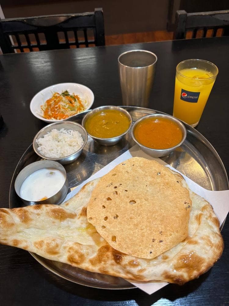 ビスヌ イオン穂波店