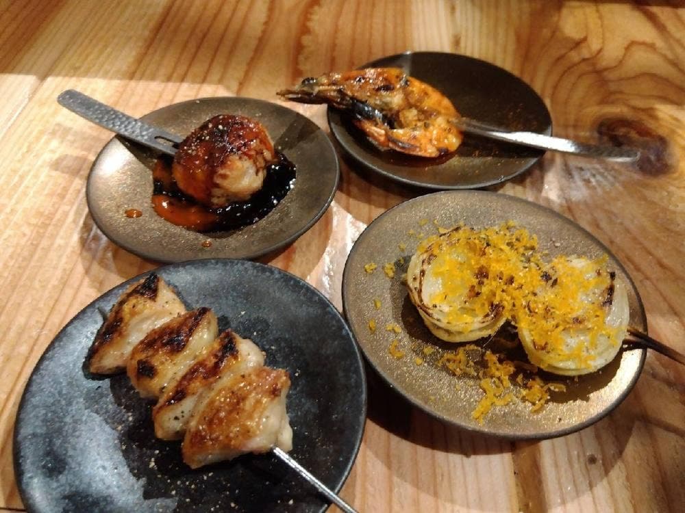 焼鳥と釜飯 白米花