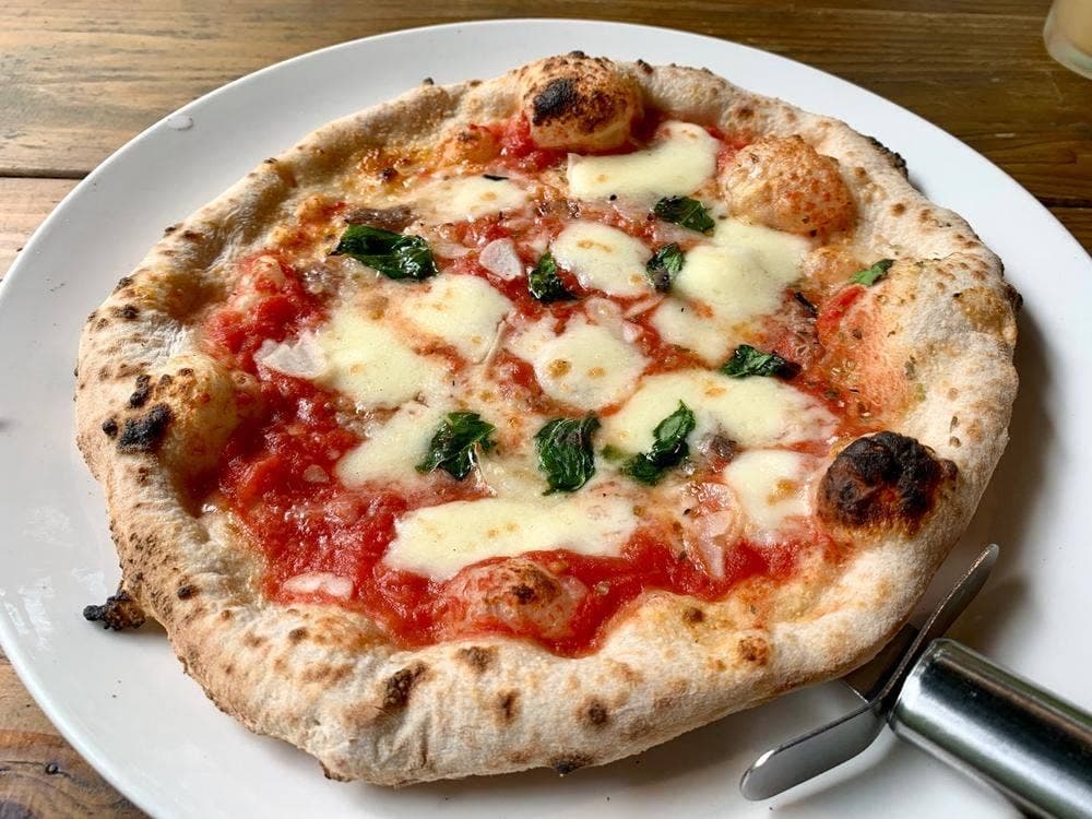 the switchback TATESHiNA farm and trail 薪窯料理と山歩き