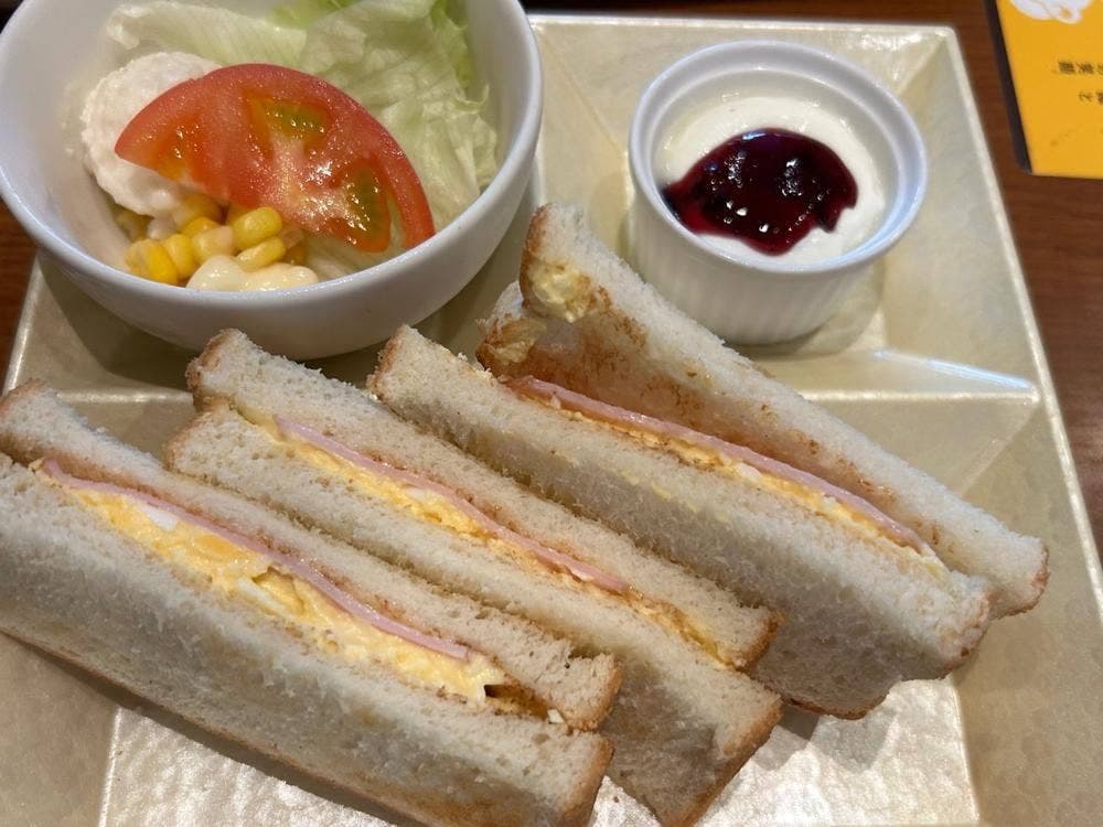 カフェ・ド・クリエ 汐留芝離宮店