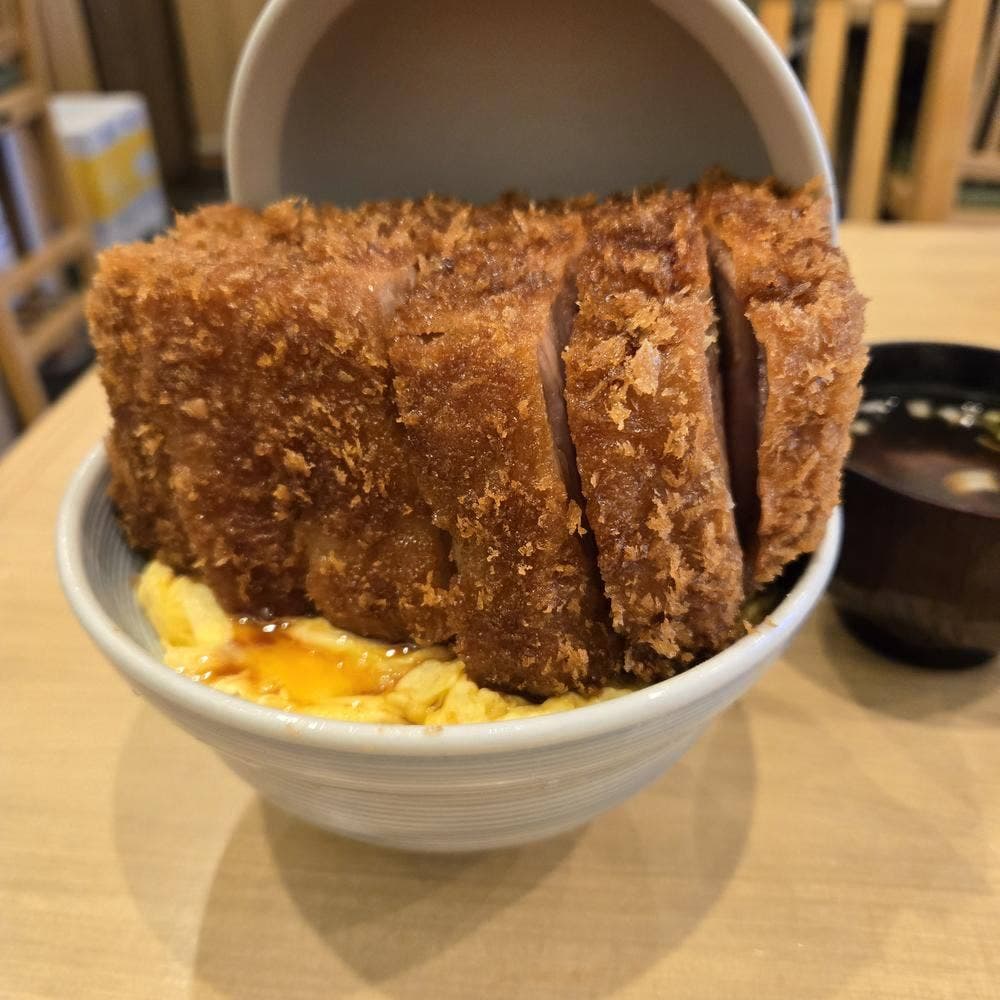 とんかつ丸七 月島店