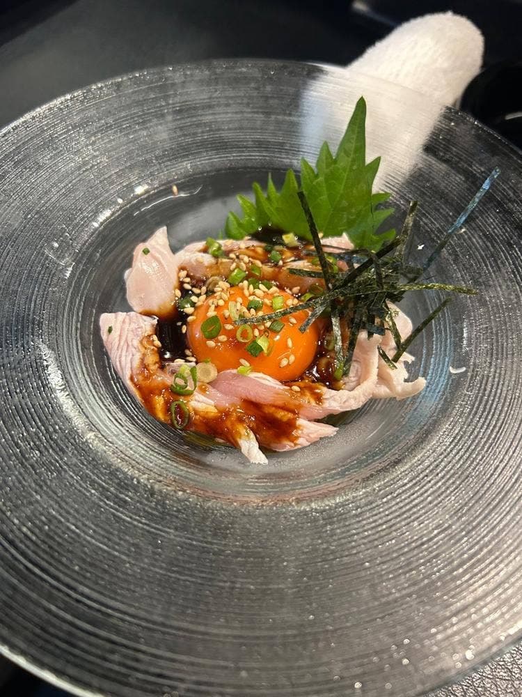 炭火やきとり 朧