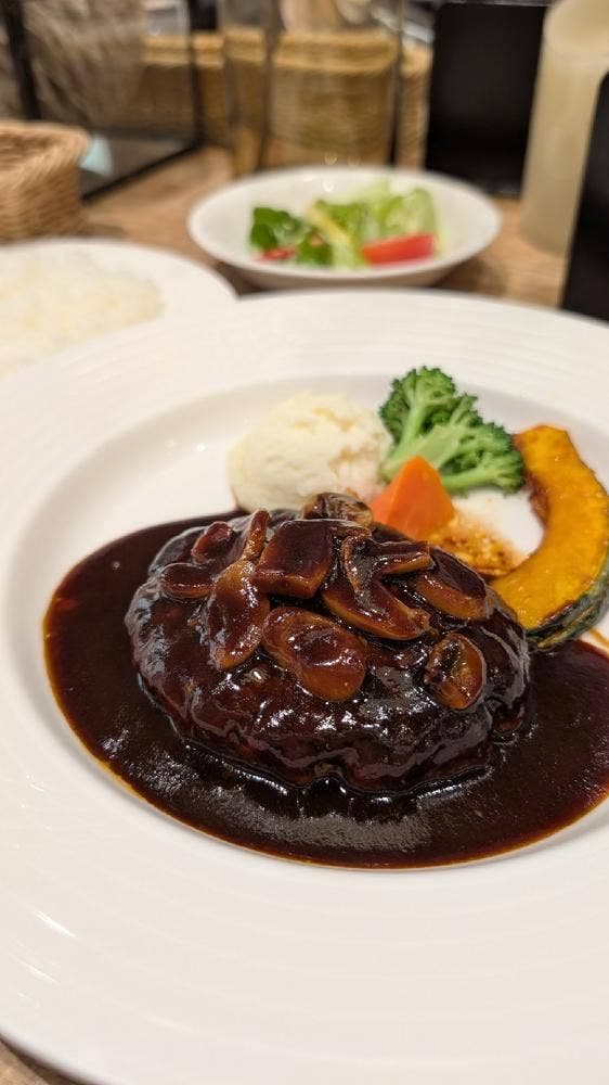 新宿中村屋 オリーブハウスキッチン 北千住店