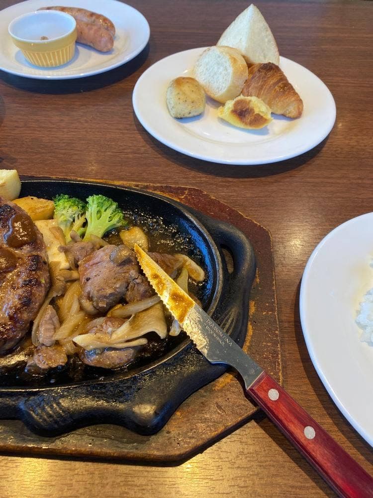 フォルクス 戸塚西店