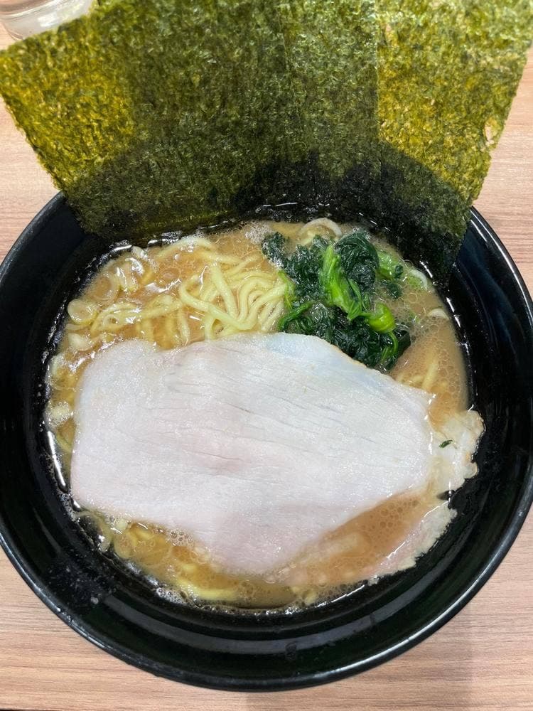 横浜ラーメン 響家