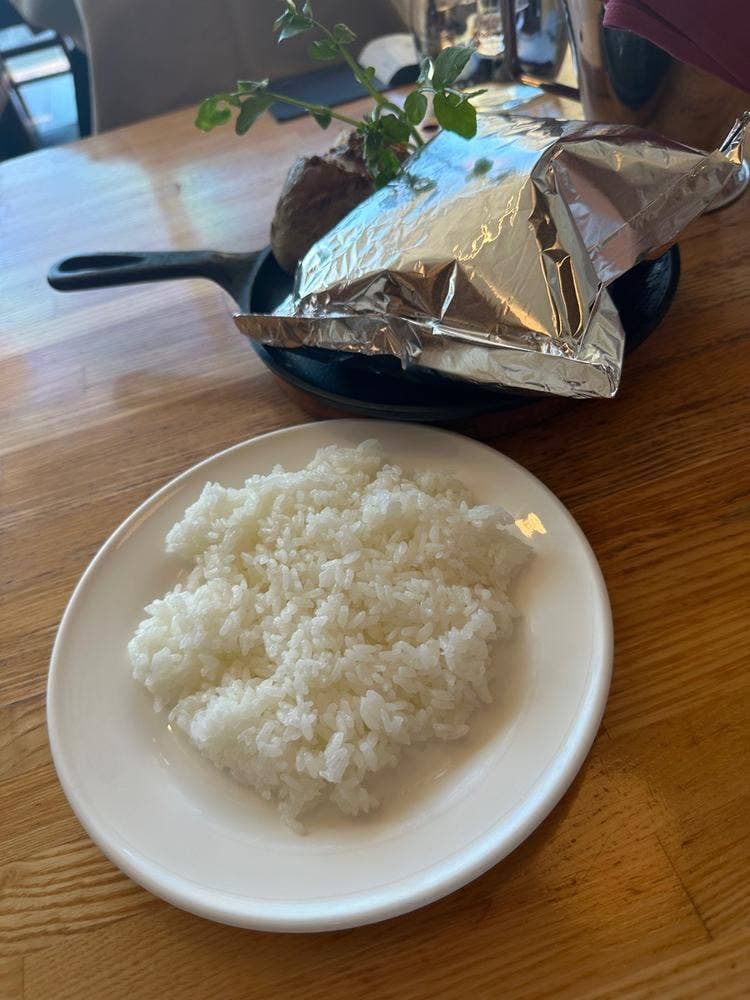 つばめグリル 大丸東京店