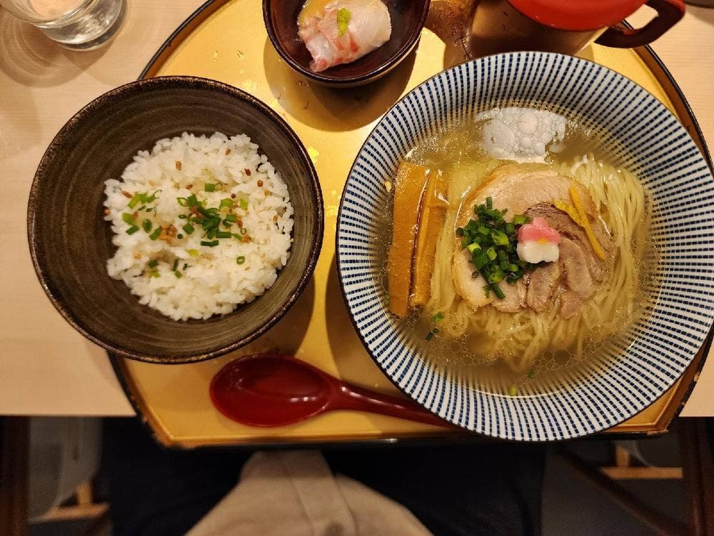 鯛塩そば 灯花 ルミネ荻窪店