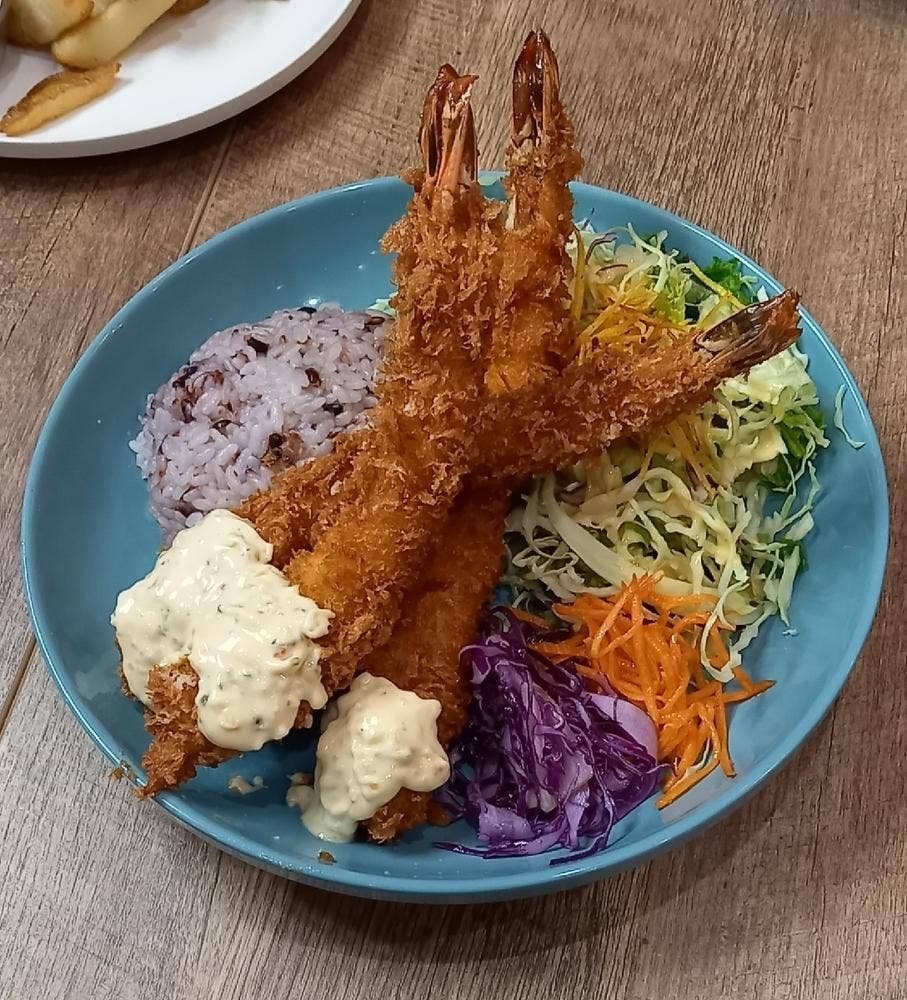 SHIMA UMA BURGER & CAFE イオンモール大高店