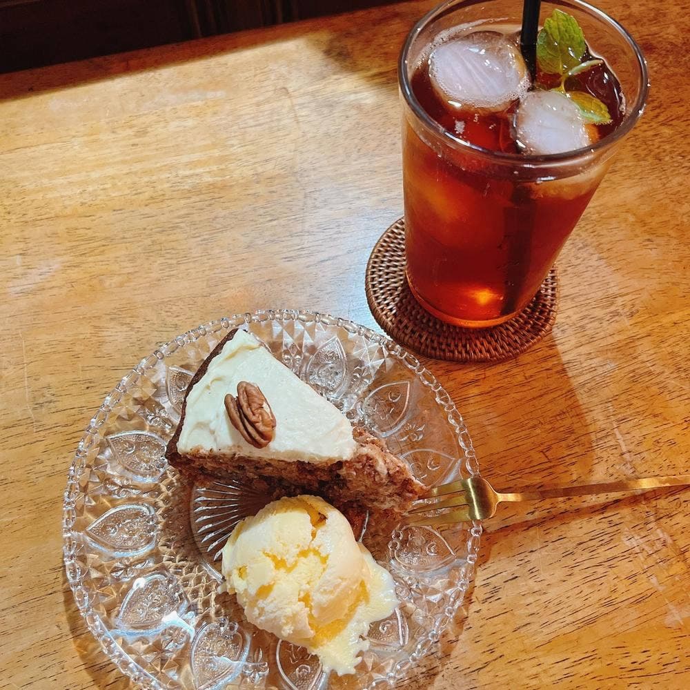 スタジオバイカフェ
