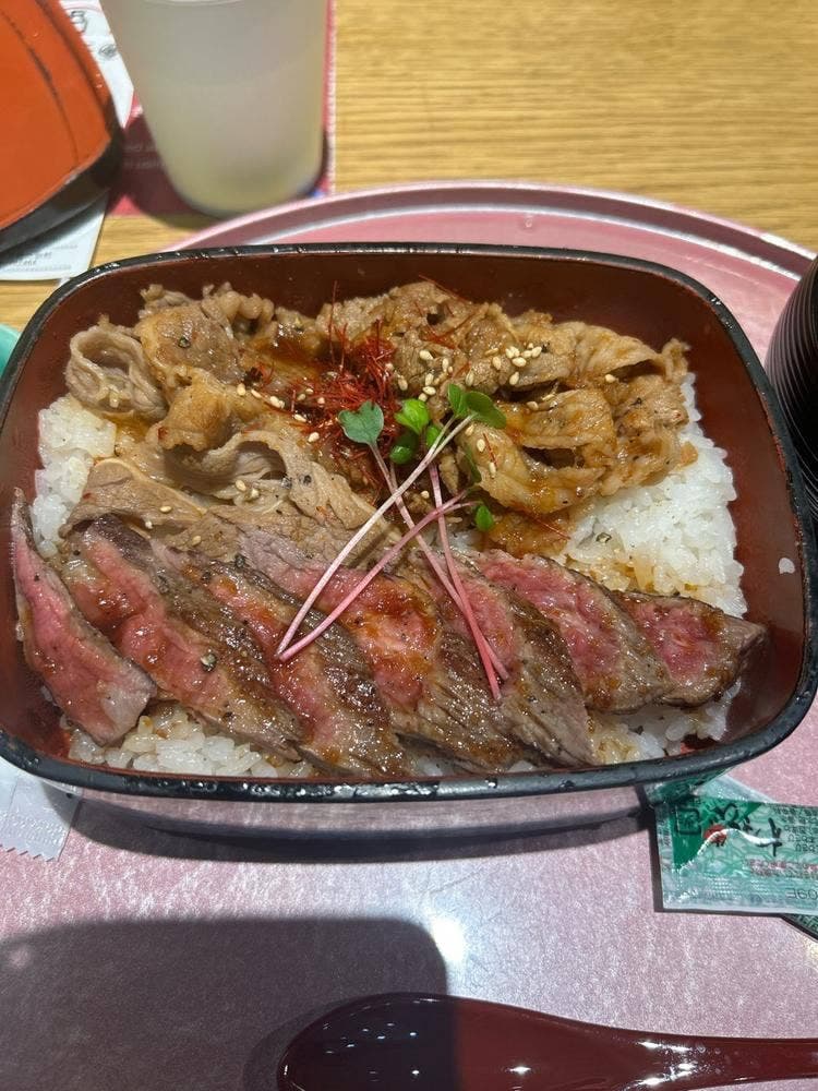 ビフテキ重・肉飯 ロマン亭
