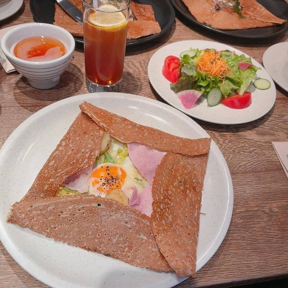 ブレッツカフェ クレープリー 表参道店