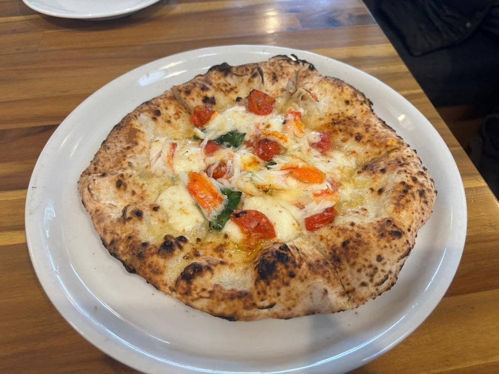 PIZZA LEONE