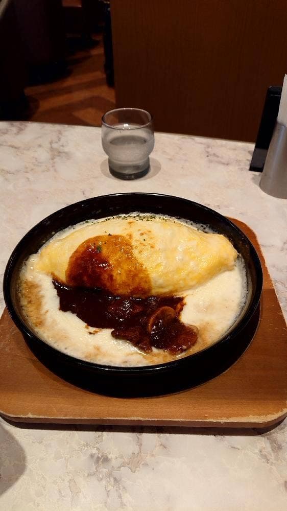 サロン卵と私 新宿高島屋店