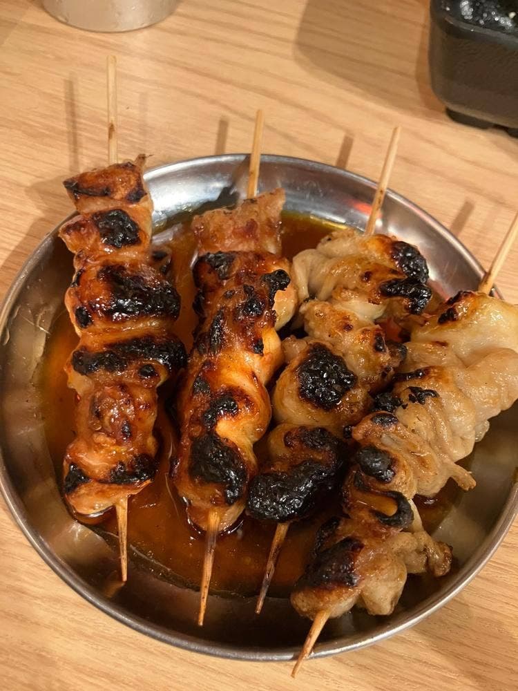 炭火焼鳥 激太鳥