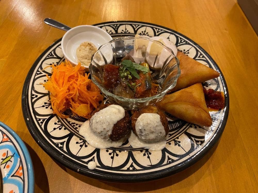 HOP TRIP-ホップとリップ-