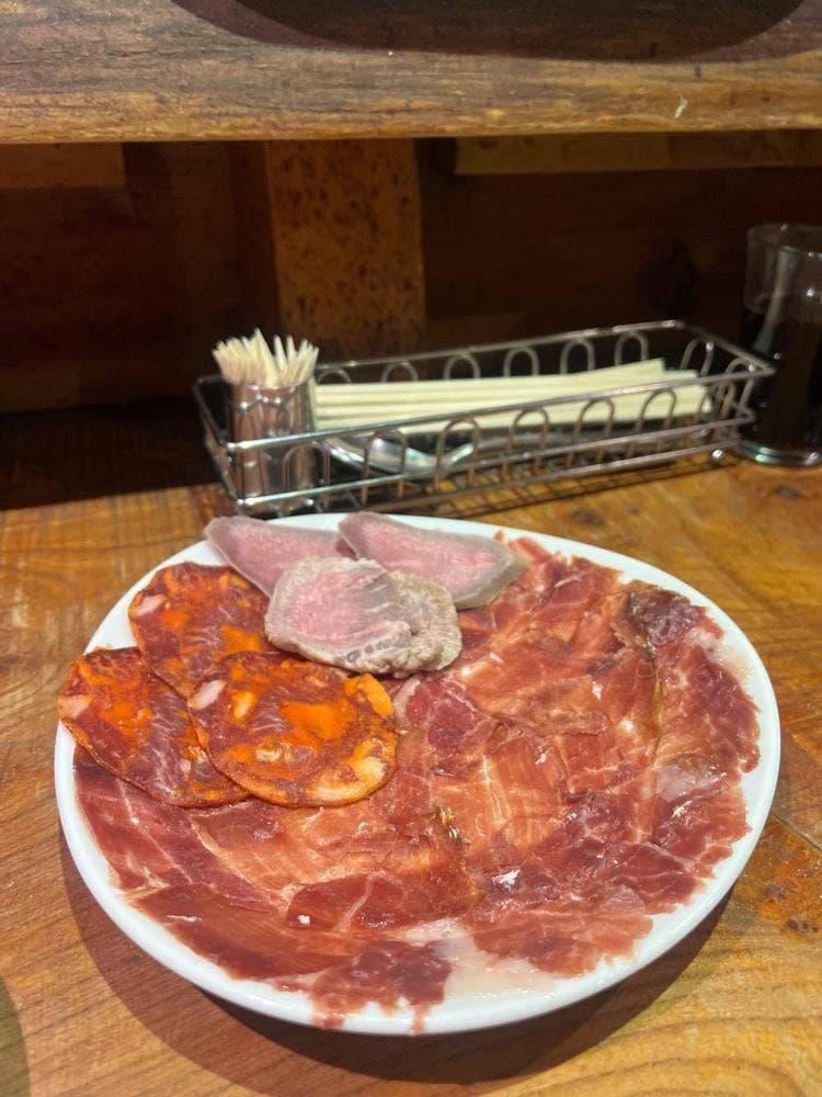 恵比寿 スペインバル ボデガス ガパ