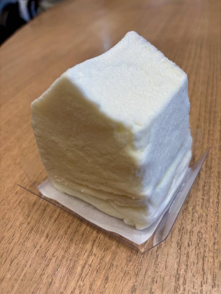 淡路島 丘の上の牛乳パン