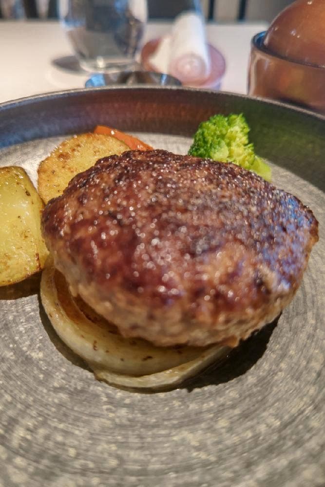 和食と鉄板焼 まある casual