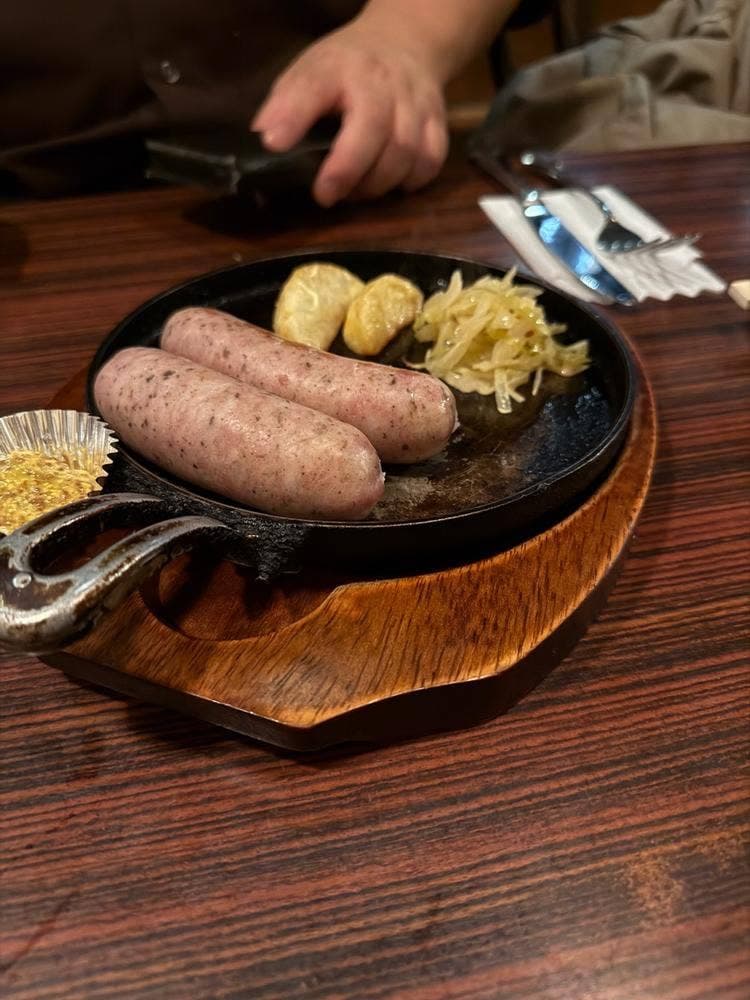 ドイツ風居酒屋 KLEINE HUTTE