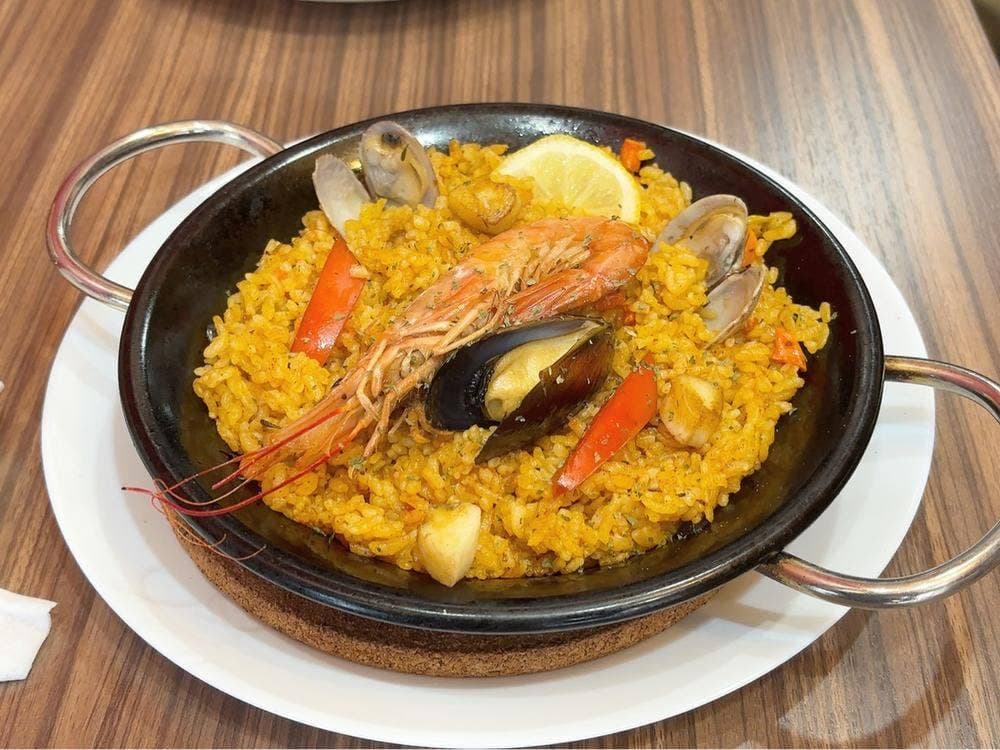 レストラン La Rey Empanada