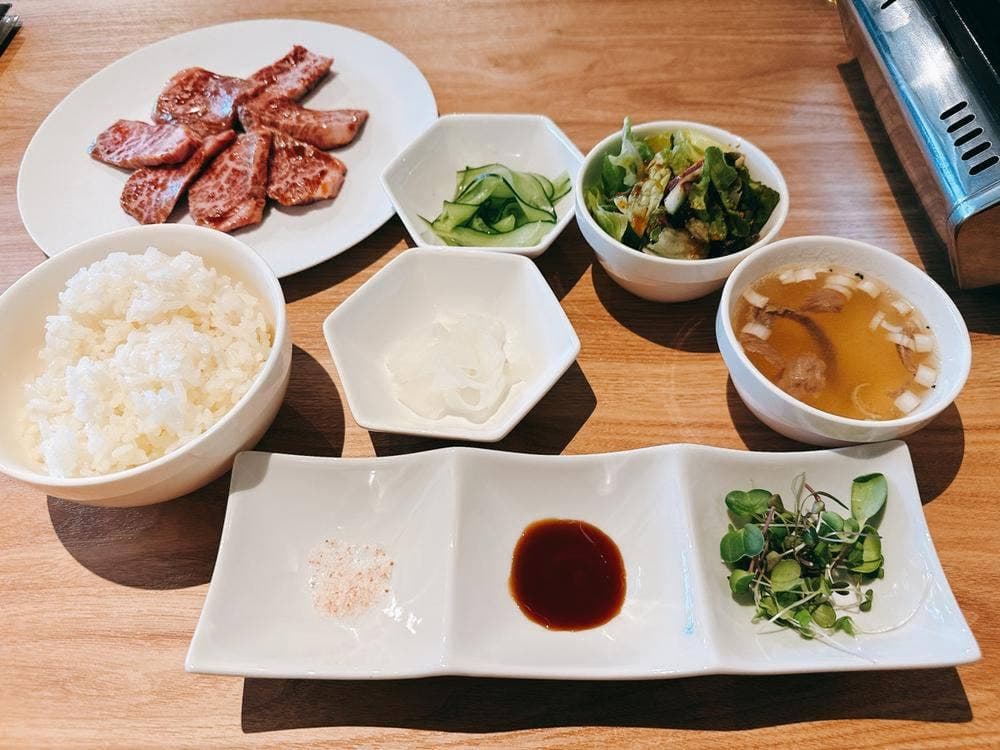 焼肉さいもん