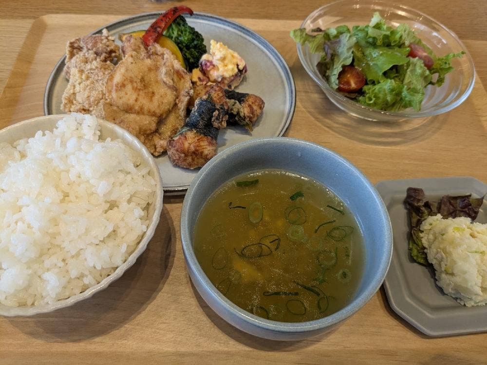 丹波山本亀岡本店 鶏と亀