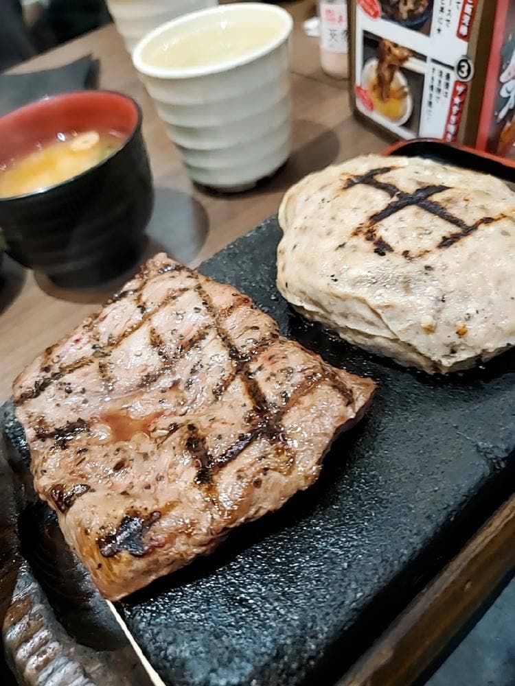 感動の肉と米 北千住店