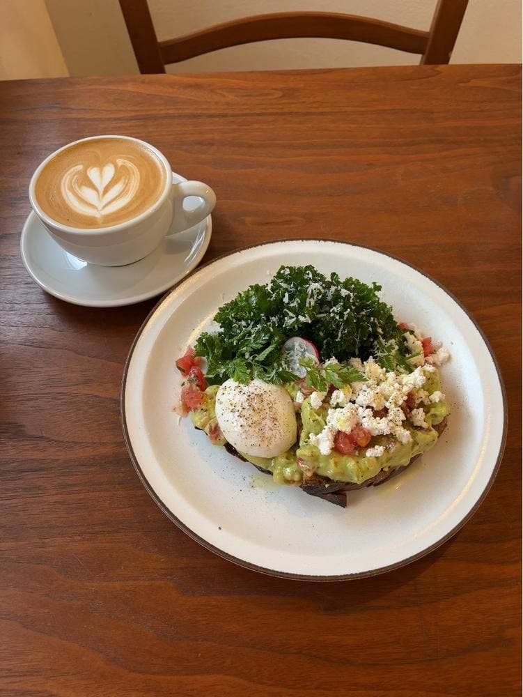 Brunch Cafe UALLEY
