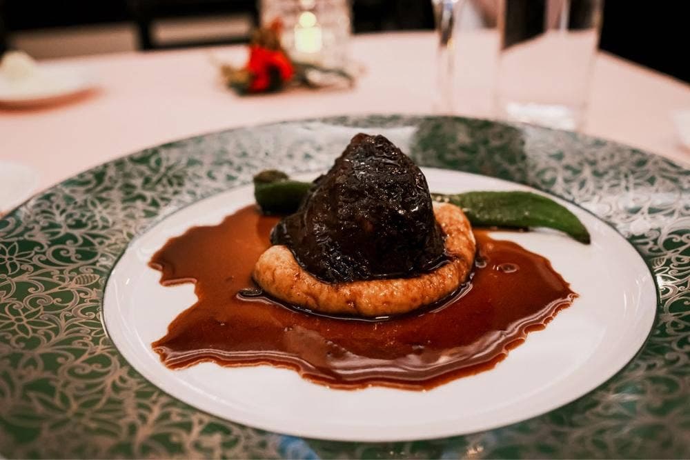 レストラン ペリニィヨン