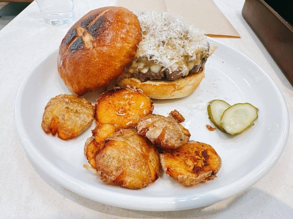 OVERWHELM 中目黒店