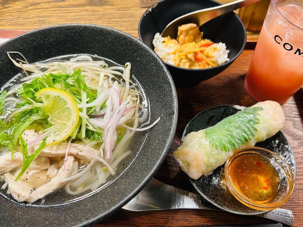 米麺食堂 by COMPHO