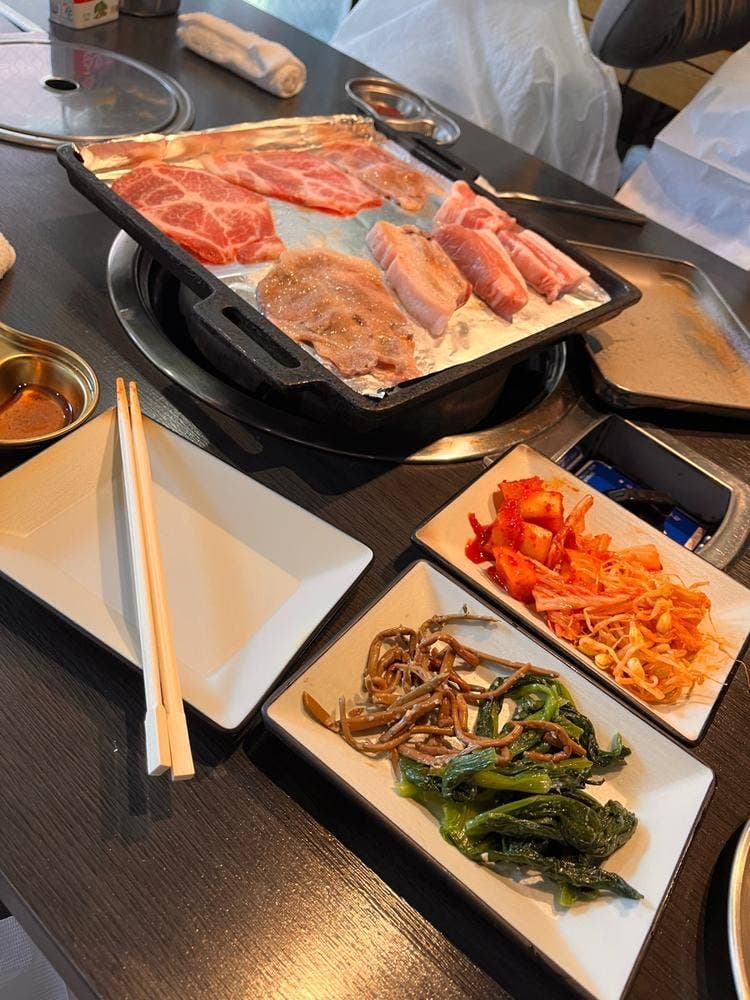 精肉食堂
